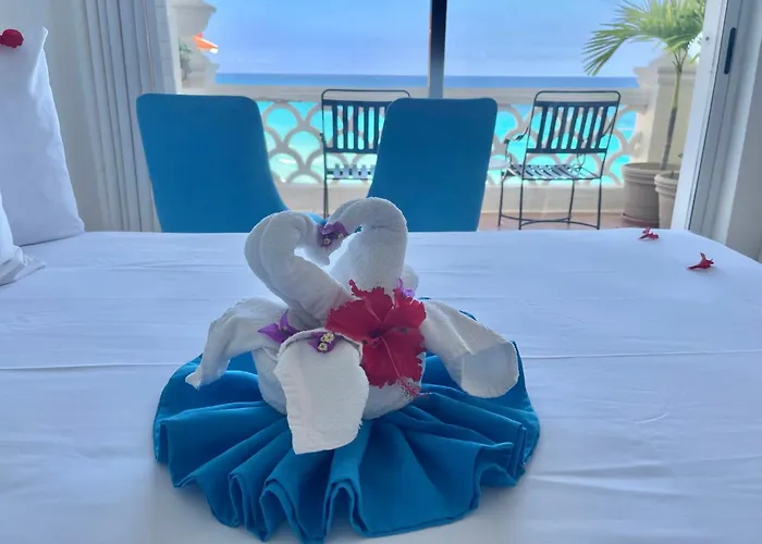 Ova Apartments Cancun