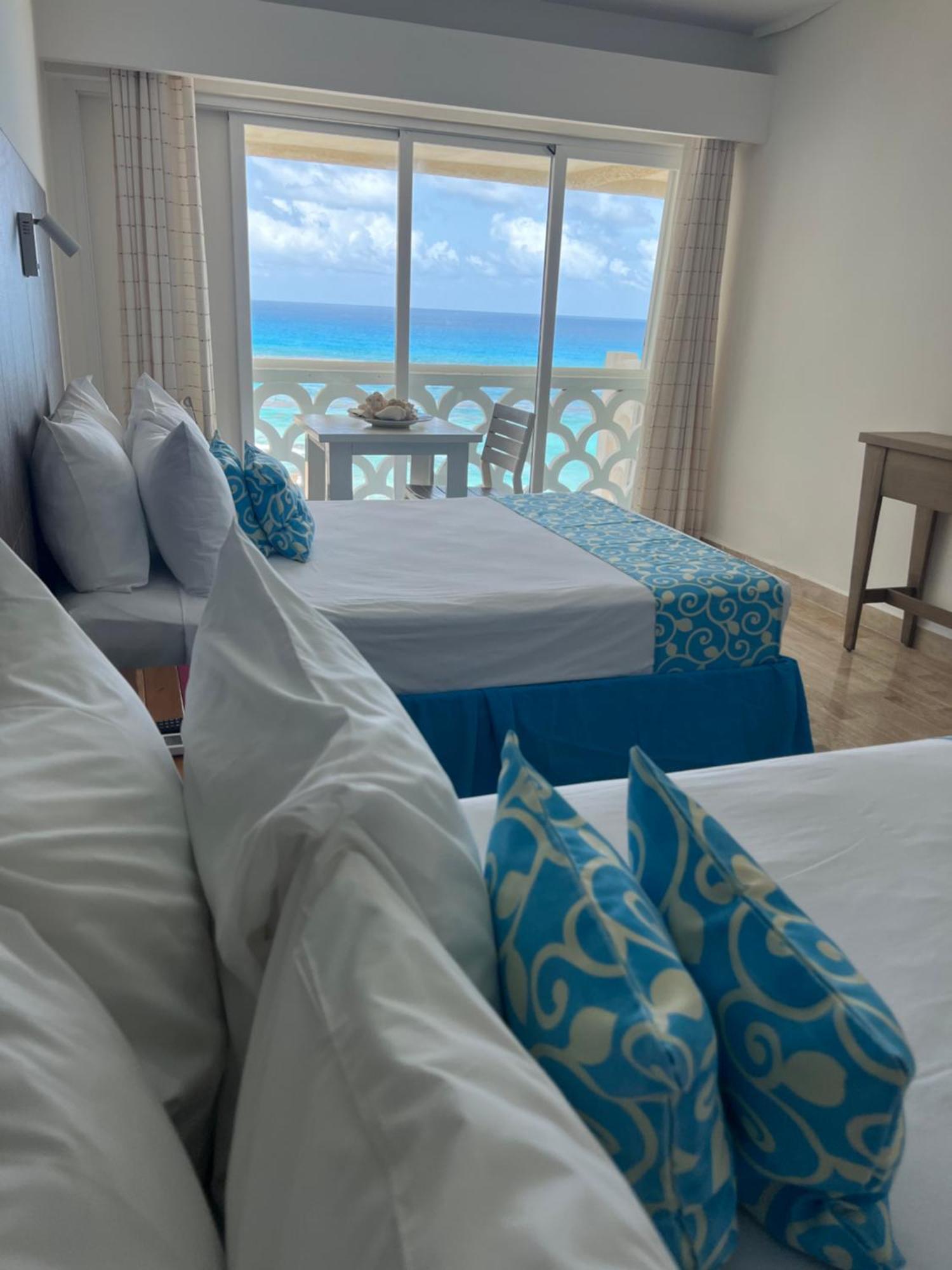 Ova Cancun